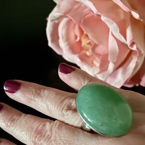 Elegant Silver and Green Stone Ring, Size 8 3/4.